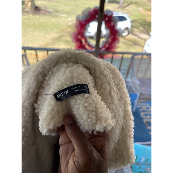 Double Breasted Overcoat (XL) (Apricot / White / Brass) - Picture 5 of 6